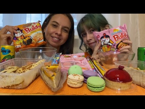 Видео: Самый долгожданный мукбанг.😳Мукбанг с лапшой,блинчиками и сладостями 💗