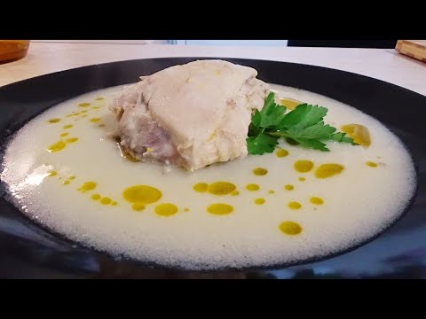 Видео: Пиле Фрикасе