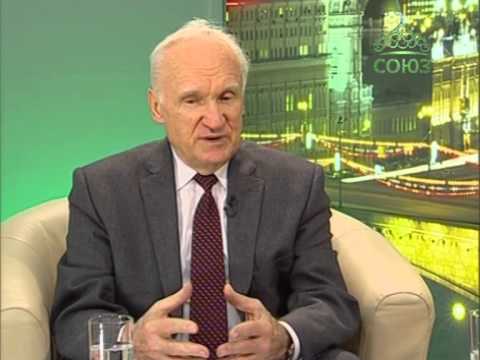 Видео: Возможно ли спасение в миру и зачем идти в монастырь?