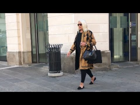 Видео: одежда плюс сайз - как одета итальянка, которая носит большой размер одежды?