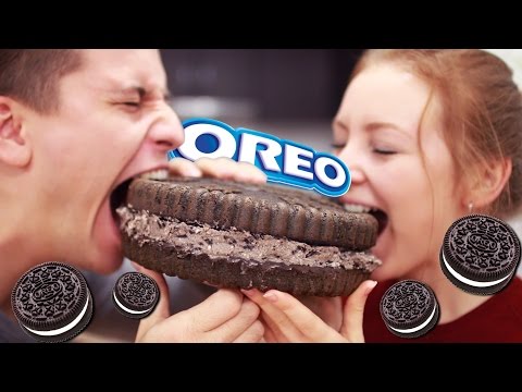 Видео: ГОТОВИМ ТОРТ OREO  ГИГАНТ! | SWEET HOME