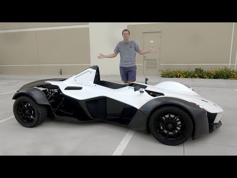 Видео: BAC Mono - это безумная дорожная гоночная машина за $250 000