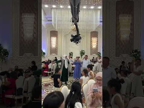 Видео: Шман Апа Омиркул Айниязов тойында 😂😂😂