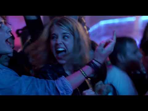 Видео: БУМЕР - НЕ ЛЮБИ ЕЕ (Этот неловкий момент Un moment d'égarement)