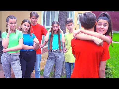 Видео: ПОЦЕЛУЙ С НЕЗНАКОМЦЕМ!!! ВОСПОЛЬЗОВАЛАСЬ МОМЕНТОМ И...?