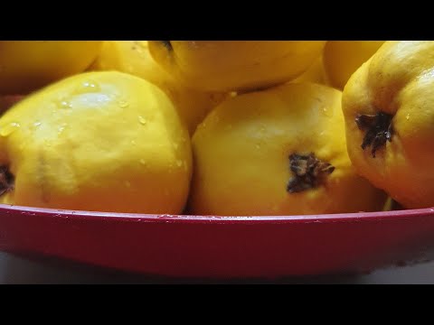 Видео: ДЕЛАЕМ АЙВОВОЕ ПЮРЕ😋