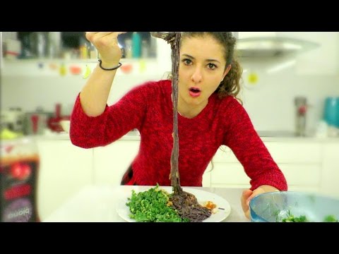Видео: Что Я Ем За День | Черные Спагетти