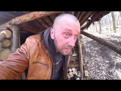 Видео: Ночевка в землянке. Карлос заболел.