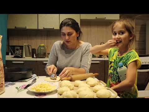 Видео: Жуткий туман и потрясающие лодочки с курицей и грибами