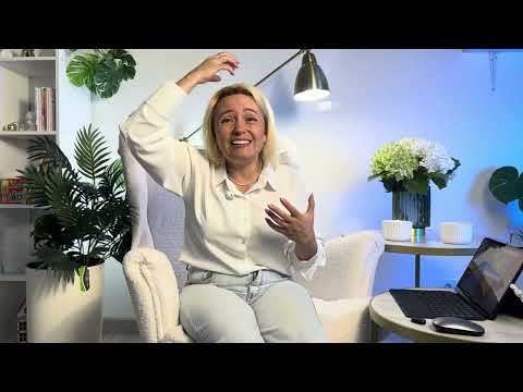 Видео: Ребенку 10 мес часто плачет, всего боиться почему?