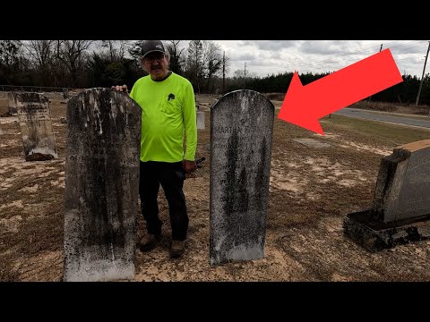 Видео: В ПОИСКАХ САМОЙ ДРЕВНЕЙ МОГИЛЫ! (ЧИСТИМ НАДГРОБНЫЕ ПАМЯТНИКИ ДЛЯ ЗРИТЕЛЯ!) Исследование кладбища!