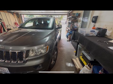 Видео: Появилась проблема с jeep grand Cherokee. Печка дует холодом с одной стороны 