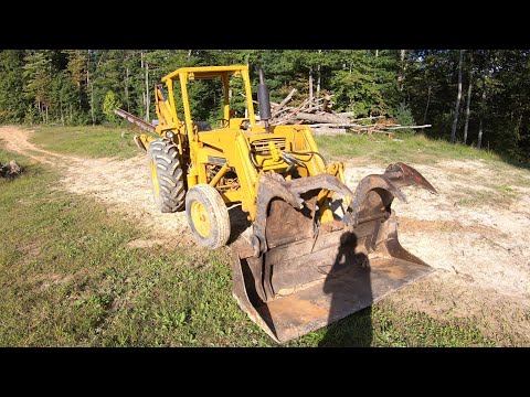 Видео: Добавление третьей функции к старому тракторному погрузчику с последующей покупкой и ремонтом гре...