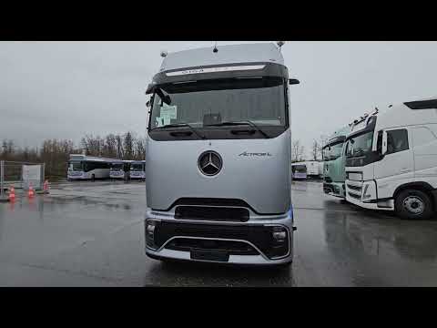 Видео: Новый дизайн Mercedes Actros