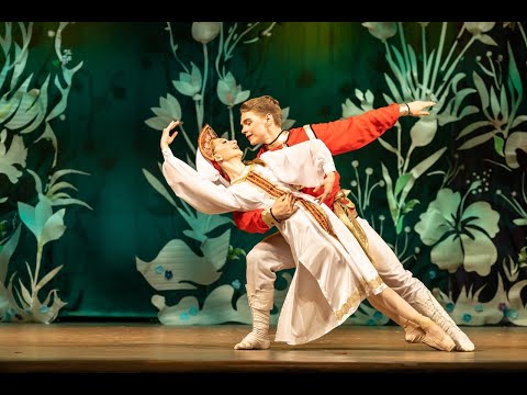 Видео: "Scarlet flower", Аленький Цветочек. Балет