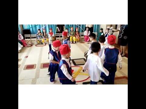 Видео: 1 мамыр қарсаңында "Бір шаңырақ астында" ойын-сауығы