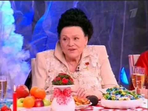Видео: Людмила Зыкина - Оренбургский пуховый платок