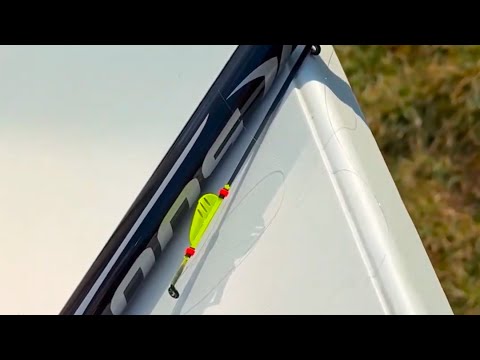 Видео: Оснащуємо болонську поплавочну вудку з кільцями під боковий кивок Standard