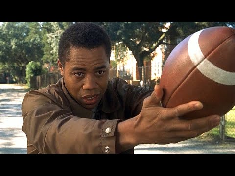 Видео: Он 26 лет учился в 11 классе, пока не вышел на пенсию