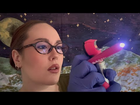 Видео: ASMR | Глубокий отоскопический мониторинг уха — тихий шепот и тихая речь