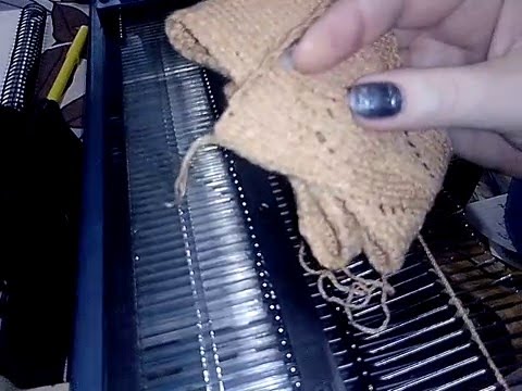 Видео: моя вязальная машинка - северянка