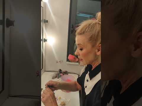 Видео: "Сватба със закъснител"  в Пловдив и прочутите магистрални и народни актьори... 