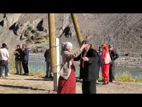 Видео: Назархудоев Мулобоб бо овози зинда