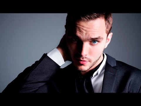 Видео: Николас Холт/Nicholas Hoult. Самые интересные факты.