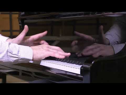 Видео: Prokofiev мимолетность №17 Mikhail Trushechkin (piano)