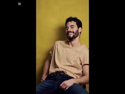 Видео: «Молчание Акына сказало все!» — Вопрос, вызвавший слезы в День скорби