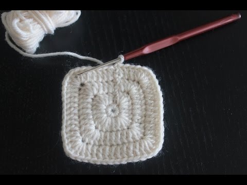 Видео: Вязание крючком. Урок 6 - Вязание Квадрата | Knitted square
