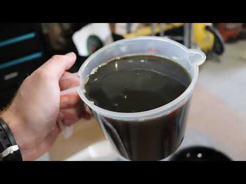 Видео: Слив и заправка трансмиссии Mazda 3 Skyactiv