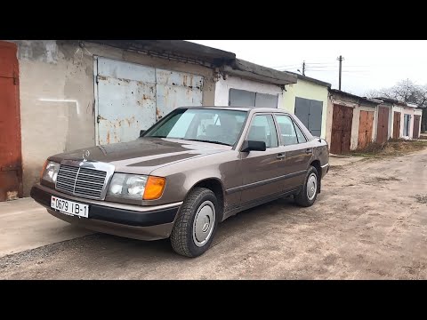 Видео: Вот это красавец! 35-и летний Мерседес Бенц w124, 2,0Д, ПОЧТИ в ИДЕАЛЕ и 20-ть ЛЕТ в ОДНОЙ СЕМЬЕ!