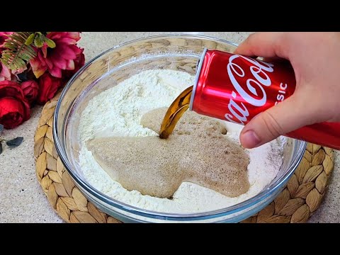 Видео: Дедушка научил! Просто добавьте coca-cola в муку! Мало кто знает этот секрет!