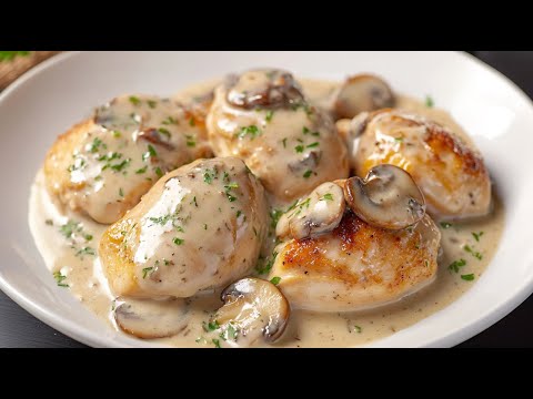 Видео: Я никогда не пробовал курицу в таком вкусном соусе! Легкое и вкусное куриное блюдо на ужин!