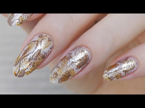 Видео: Маникюр змеиная кожа, акварельные чернила Born Pretty metallic (обычный лак)