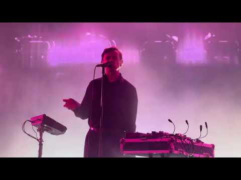 Видео: Дельфин - Любовь (07.08.25 Москва, Дизайн-завод)