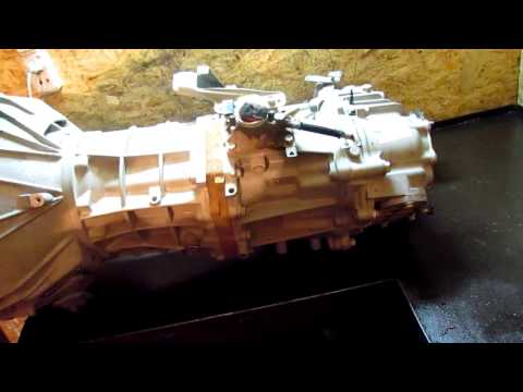 Видео: Toyota Land Cruiser Prado ПРАДО 78 ремонт коробки.