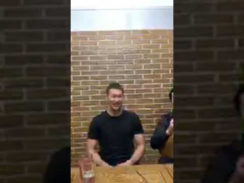 Видео: Шавкат Рахмонов. Азамат Есқұловтың орындауында попурри. Әділ Ахметов