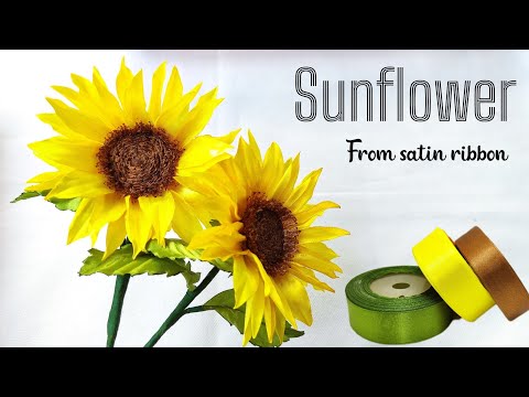 Видео: DIY/как легко сделать цветы из атласных лент / подсолнух