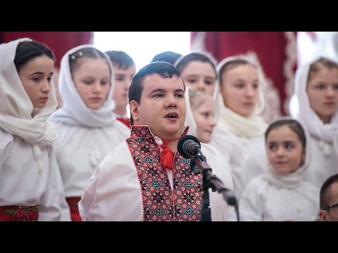 Видео: 415 дітей владики Лонгина - II-частина різдвяного концерту