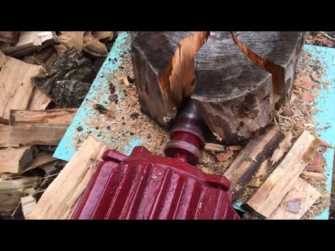 Видео: Дровокол винтовой самодельный.Screw wood splitter  homemade.