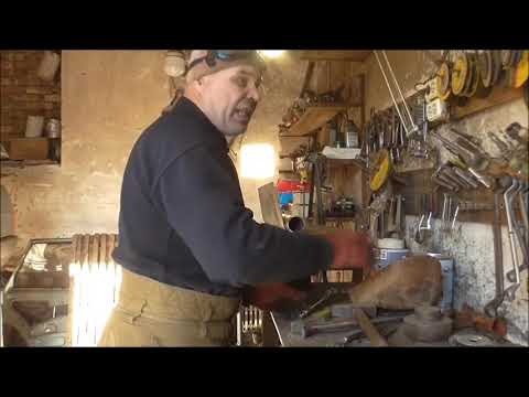Видео: В мастерской Матвиенка. Замена порогов на ВАЗ 21099