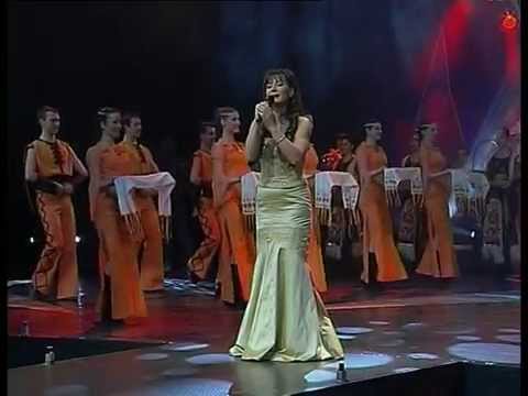 Видео: Севдалина Спасова - Прекланям се пред тебе, майко / Preklaniam se pred tebe, maiko- koncert  NDK