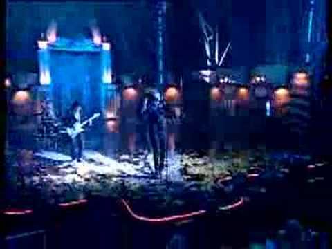 Видео: СТС зажигает суперзвезду