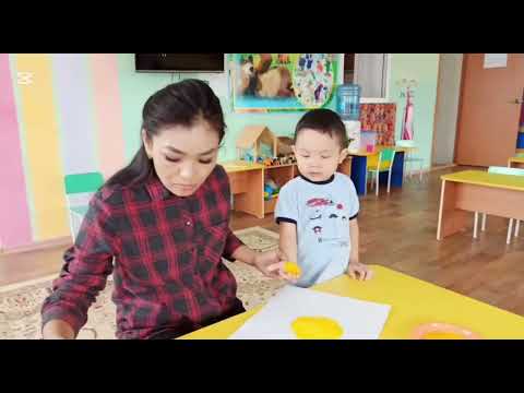 Видео: Алақанмен сурет салу. Әрқашан күн сөнбесін! Дәстүрден тыс сурет салу.