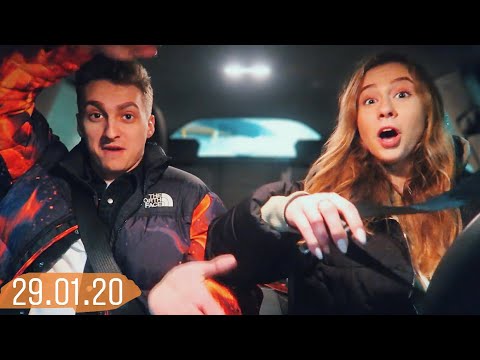 Видео: КАК Я В ПРОБКАХ СТОЮ 😂 ПОЧЕМУ АРТЁМ ГРУСТНЫЙ? 🛍 ШОППИНГ В АШАНЕ