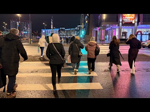 Видео: Прогулка по ночной Москве