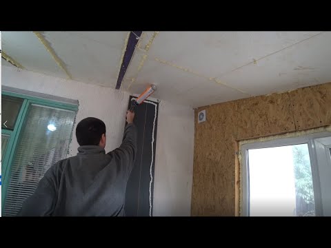 Видео: Как приклеить ламинат на стену