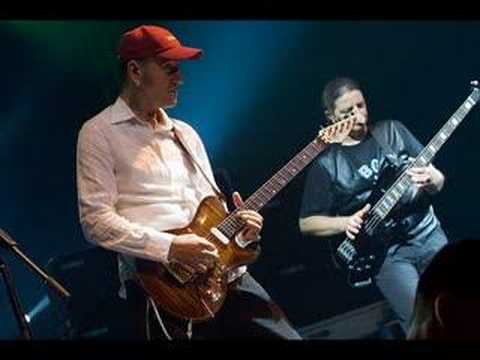 Видео: Леб и Сол - Учи ме мајко, карај ме